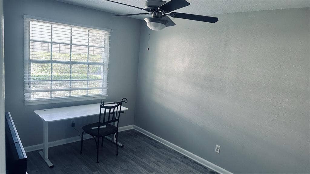 Clean, spacious private room