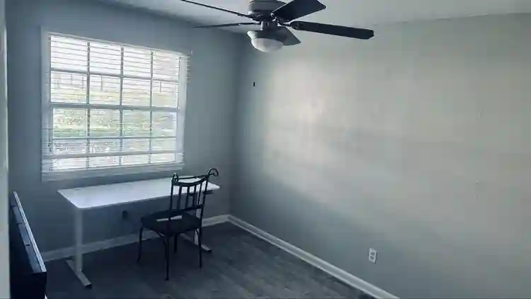 Clean, spacious private room