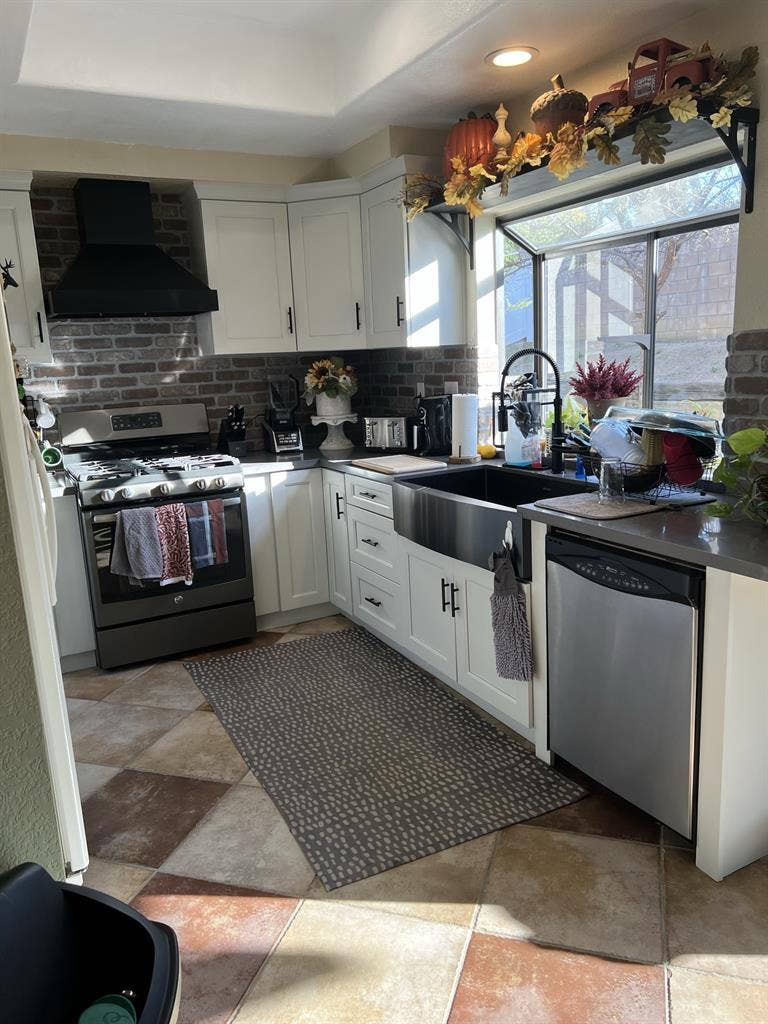 Room for Rent - Move in Special