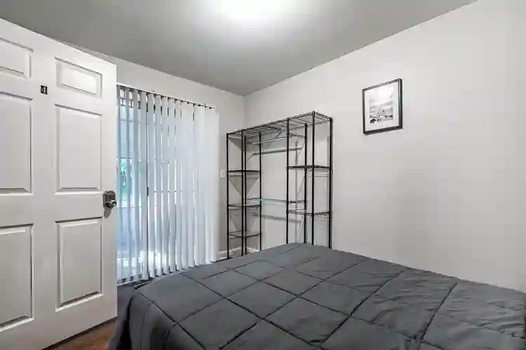 8 BR in Jonesboro
