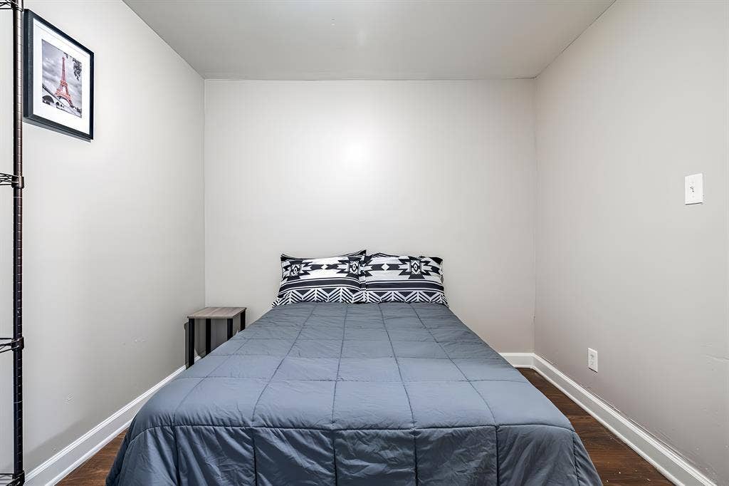 8 BR in Jonesboro