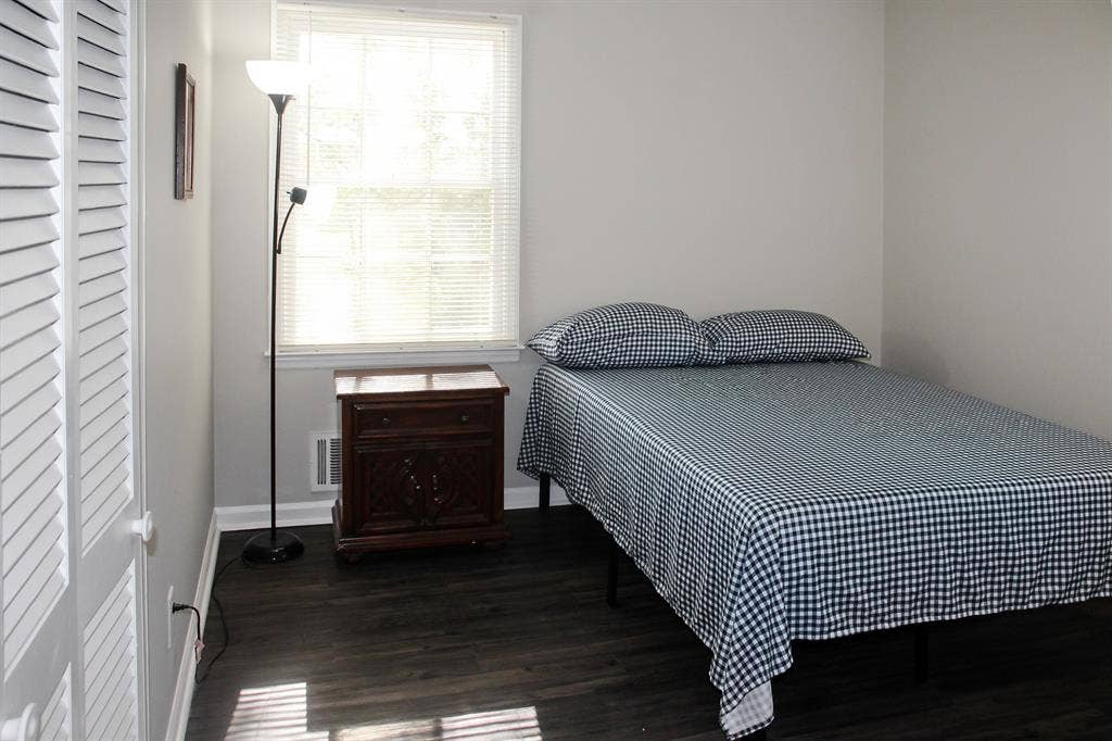 7 BR in Decatur