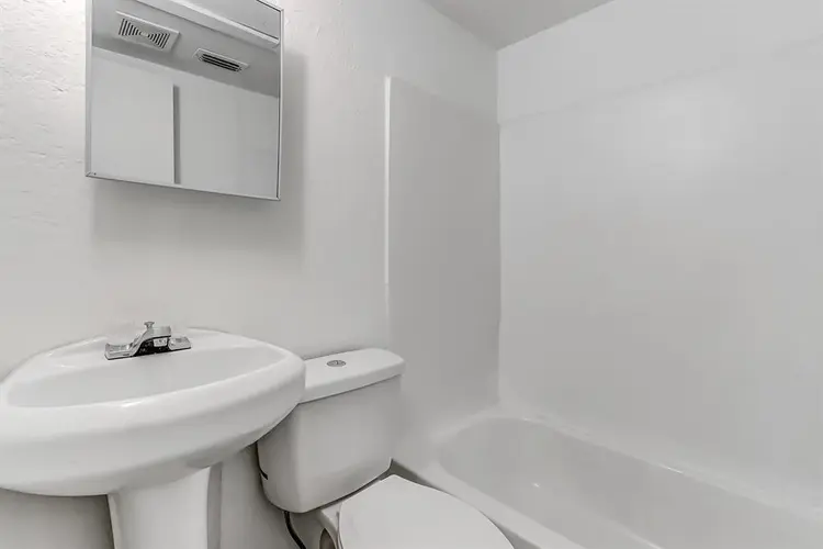 6 BR in Jacksonville