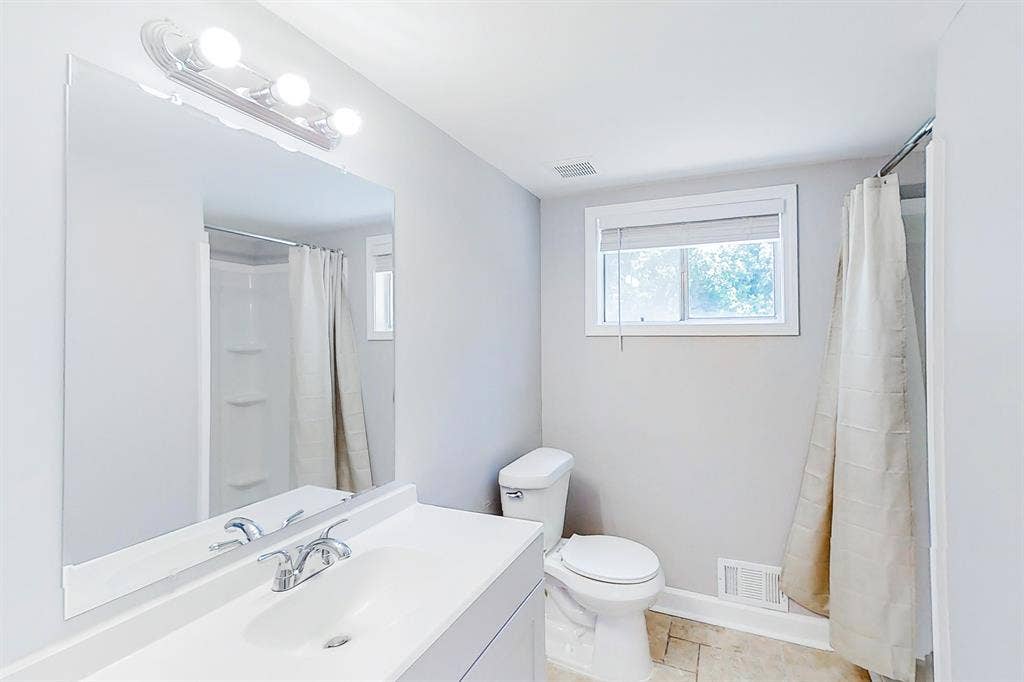 9 BR in Decatur