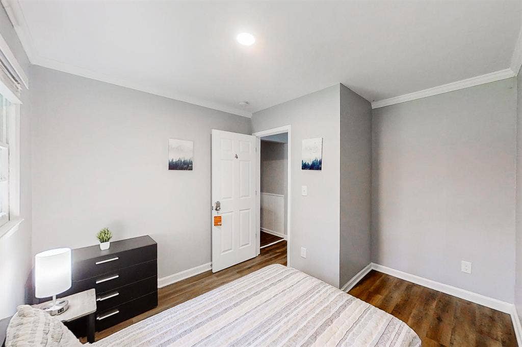 9 BR in Decatur