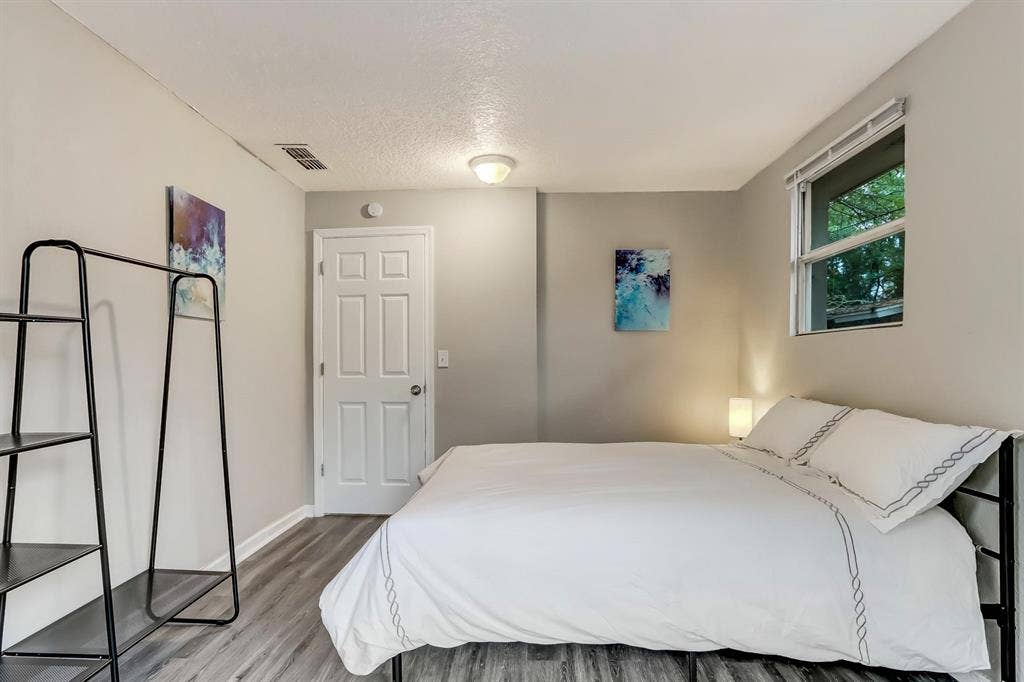 7 BR in Jacksonville