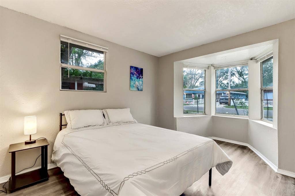 7 BR in Jacksonville