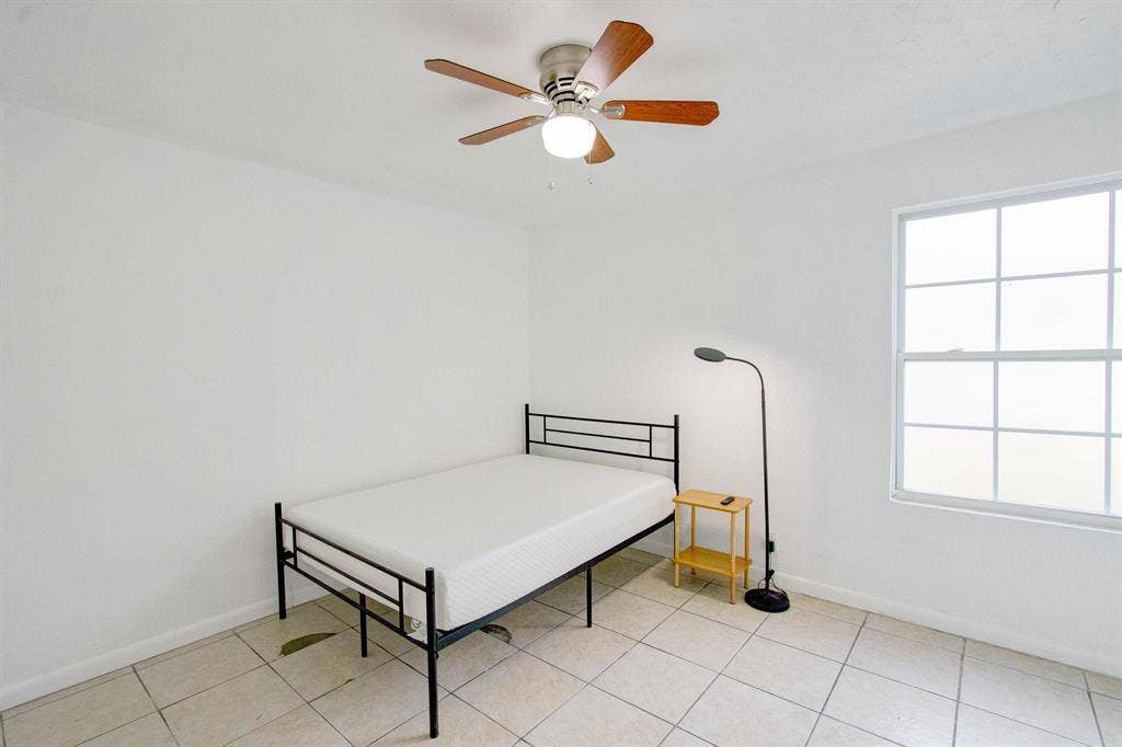 7 BR in Tampa