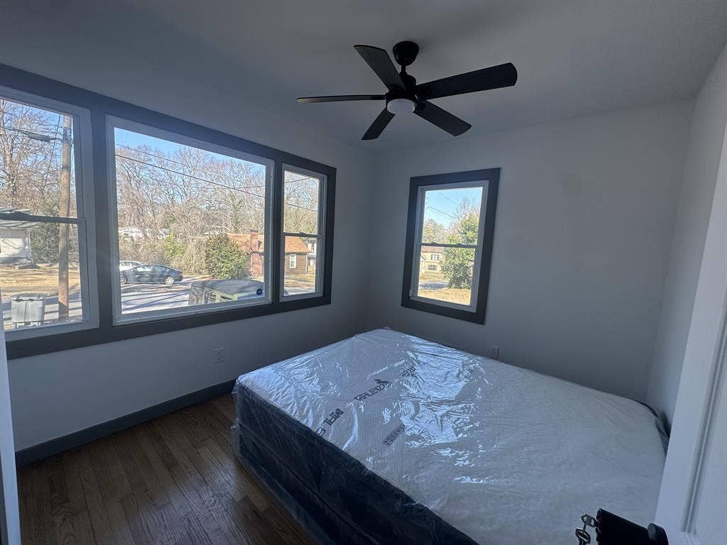 5 BR in Hapeville