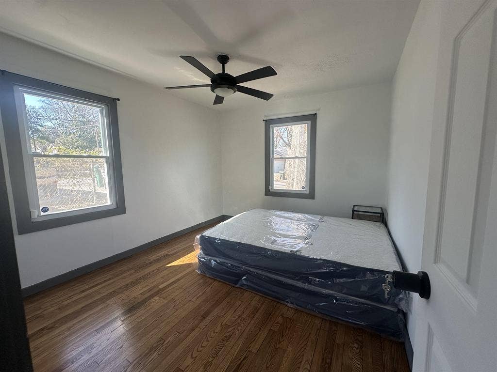 5 BR in Hapeville