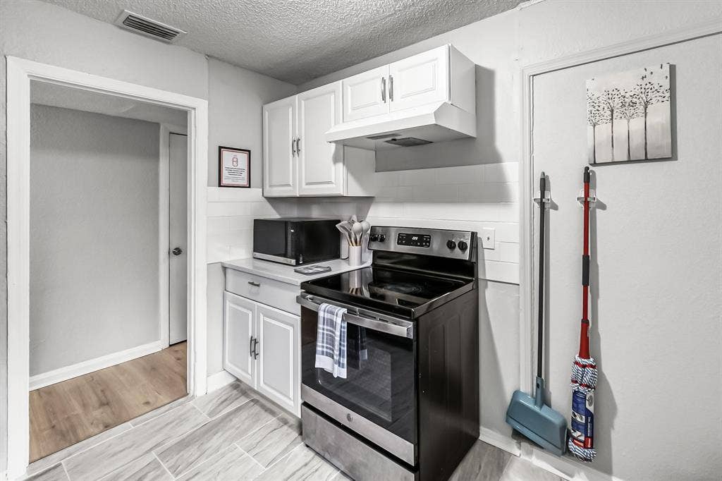 7 BR in Jacksonville