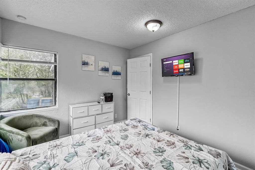 7 BR in Jacksonville