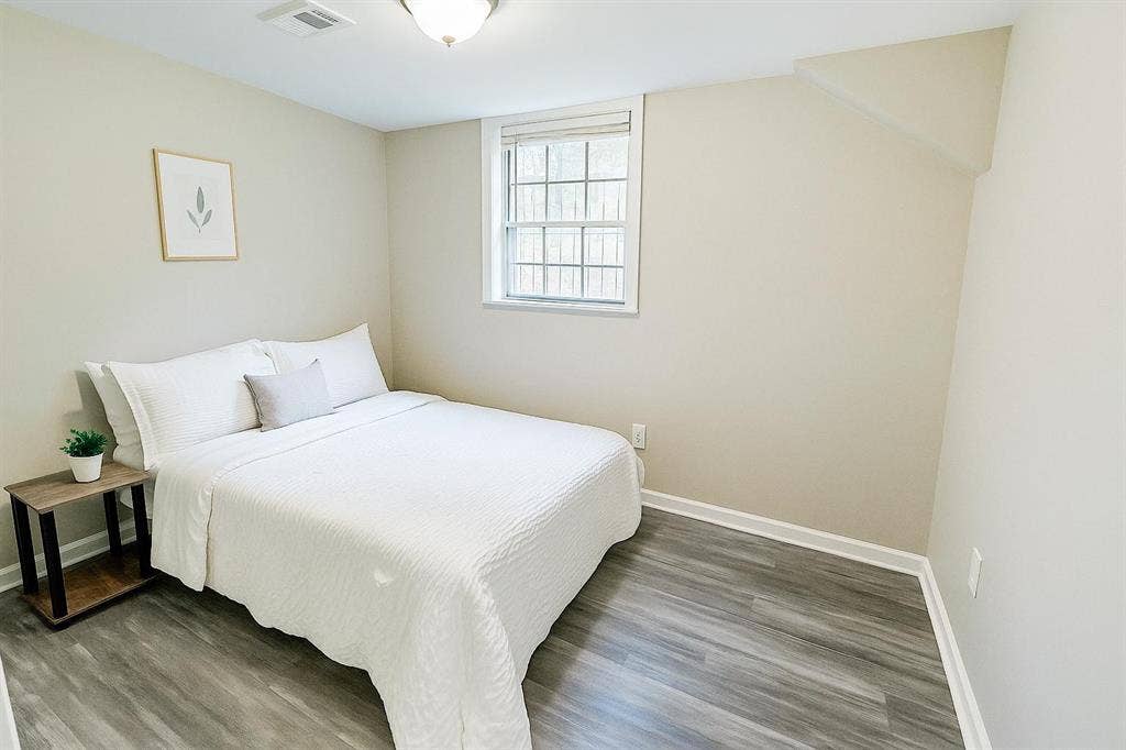 9 BR in Atlanta