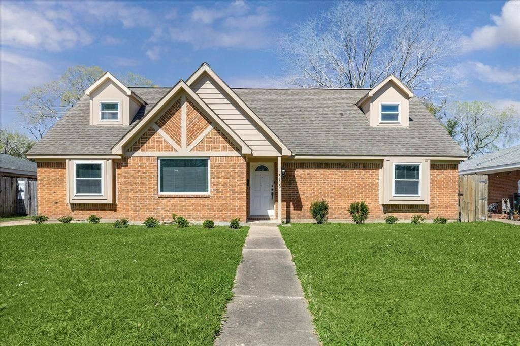 5 BR in Houston