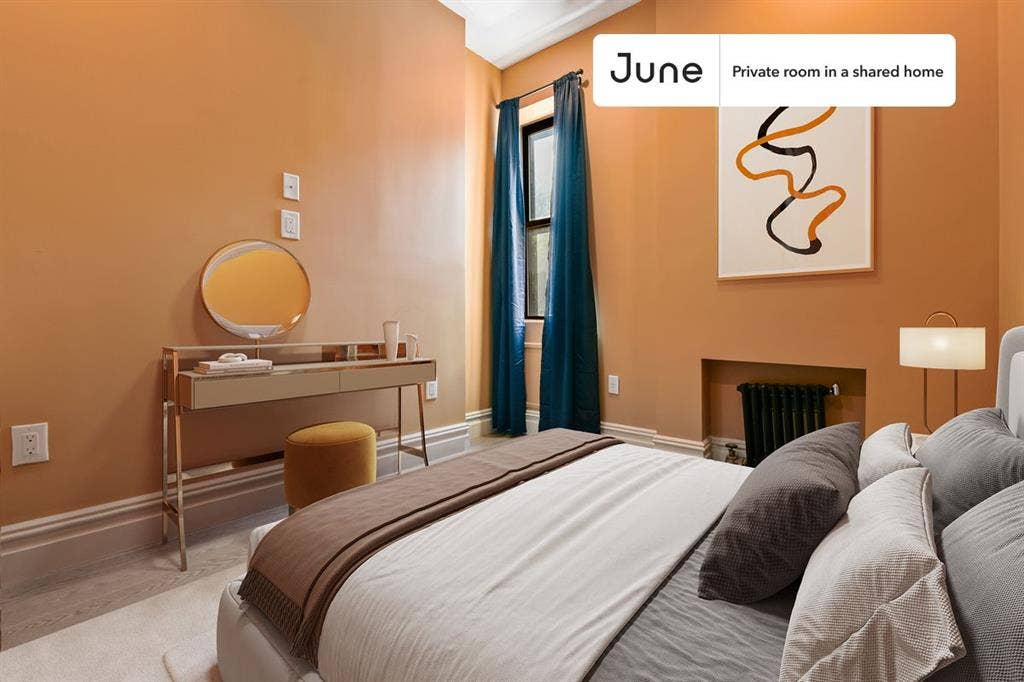 3 BR in New York City