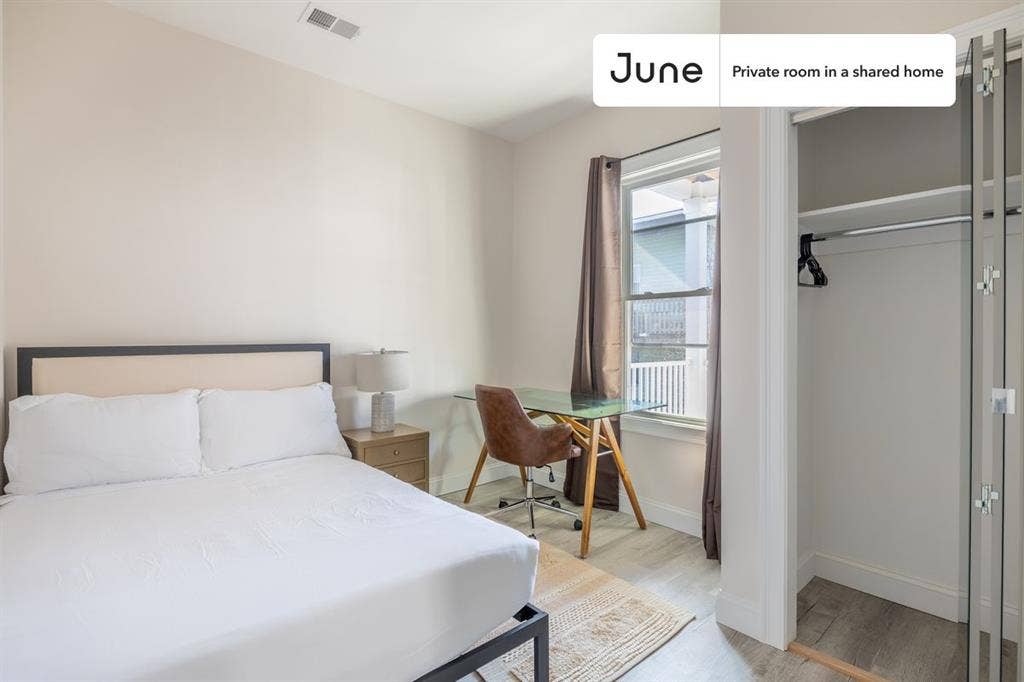 5 BR in Boston