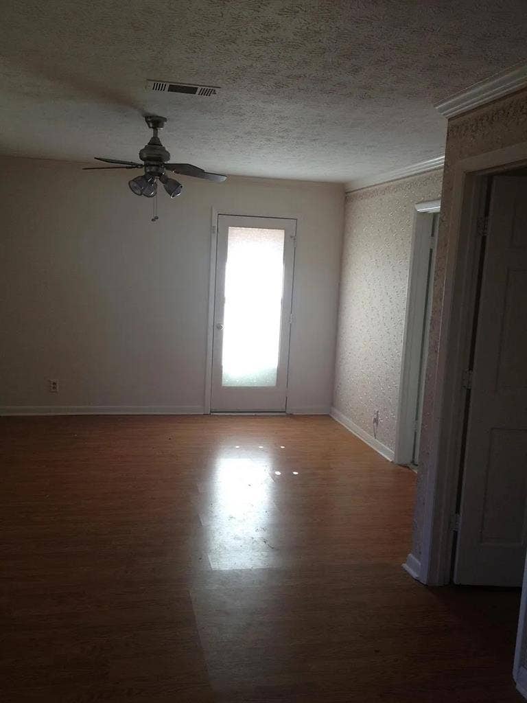 4 BR in Lawrenceville