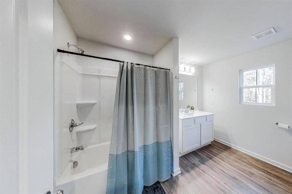 6 BR in Atlanta