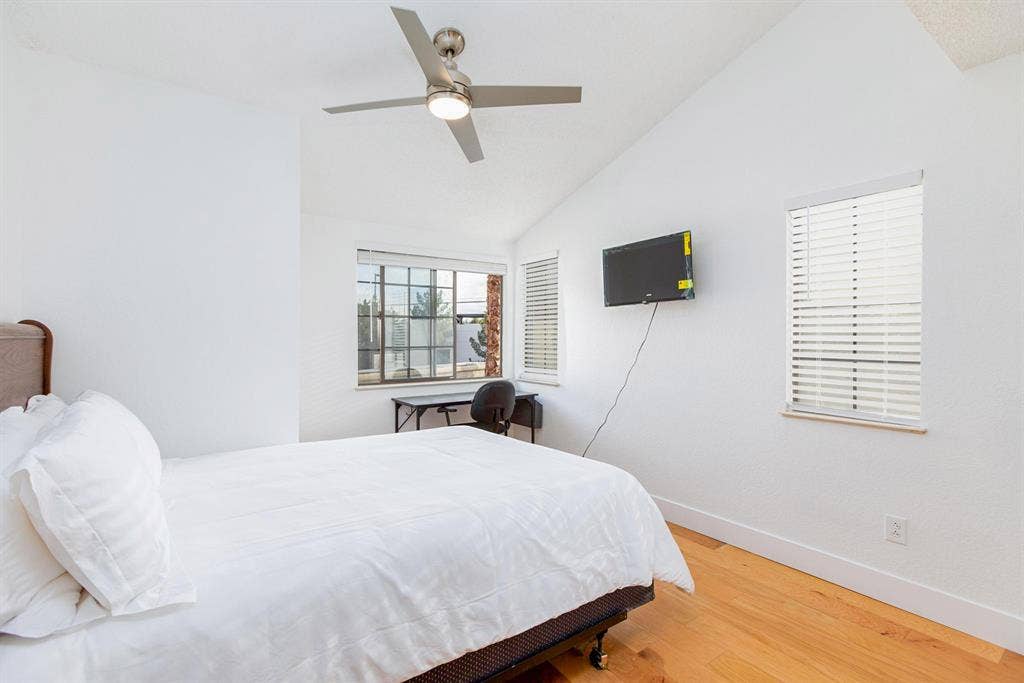 7 BR in Las Vegas