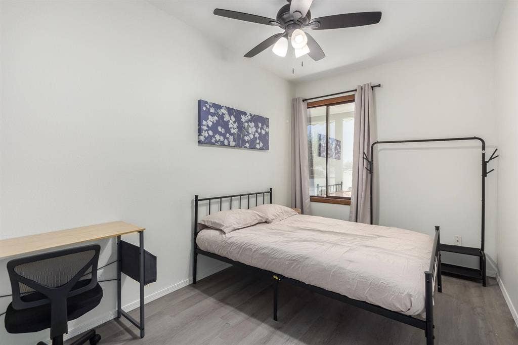 8 BR in Phoenix