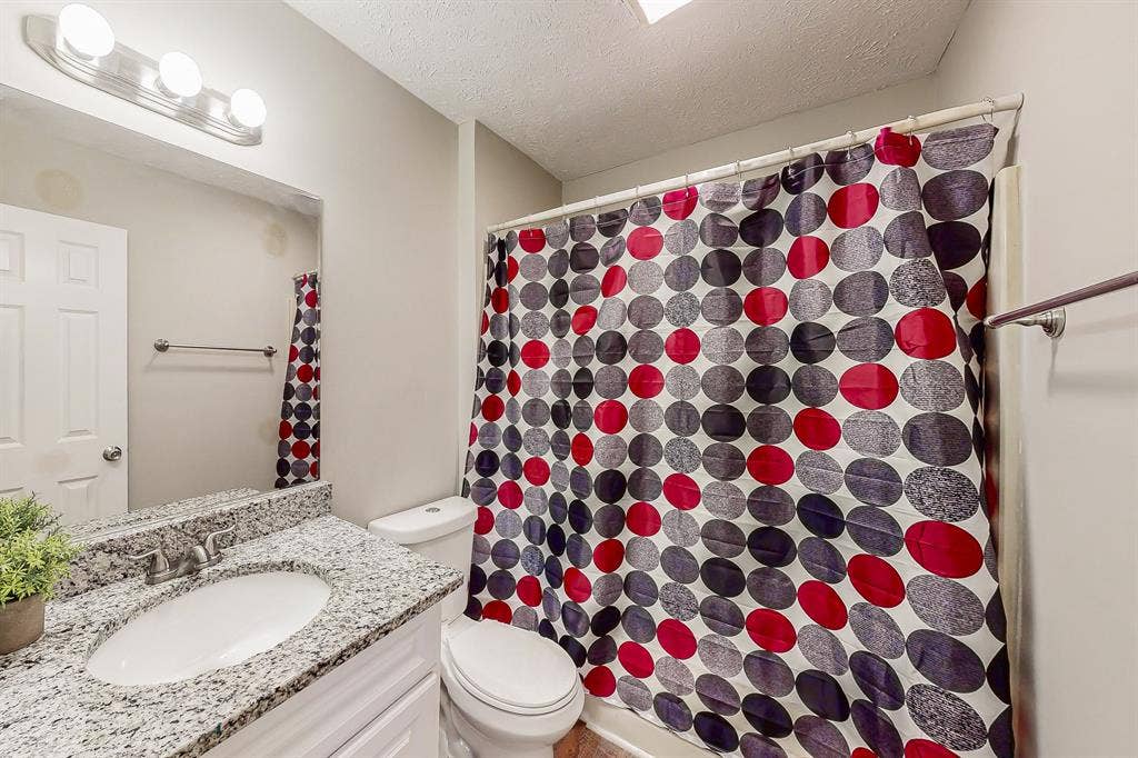 7 BR in Atlanta