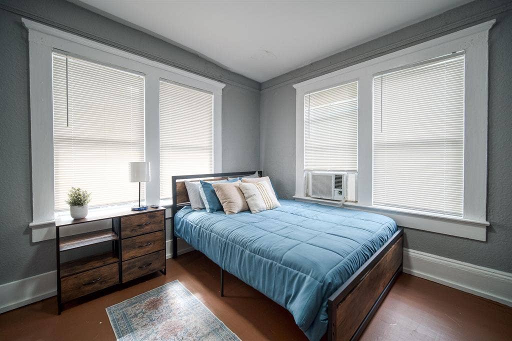 7 BR in Jacksonville