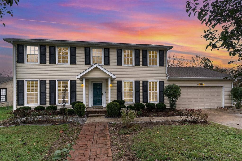 6 BR in Nashville