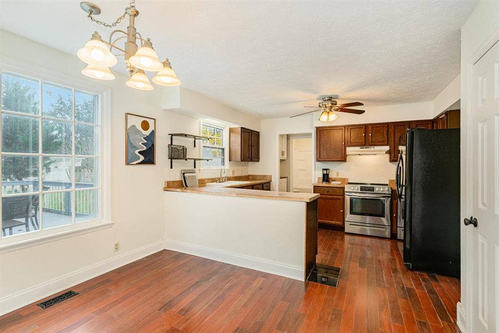 6 BR in Nashville