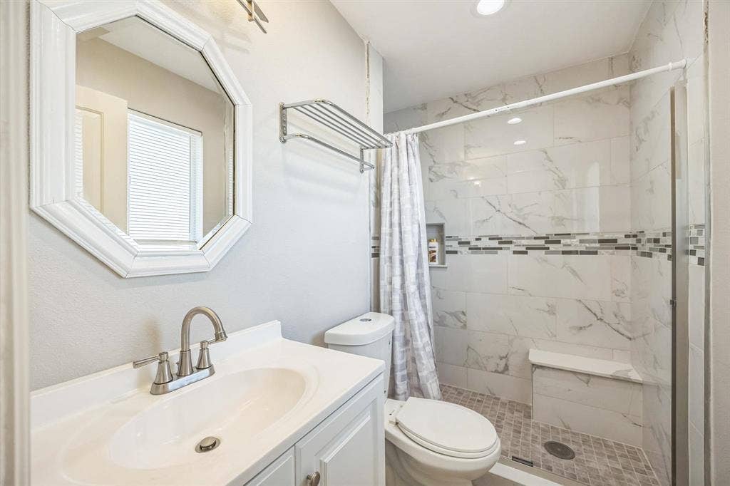 8 BR in Phoenix
