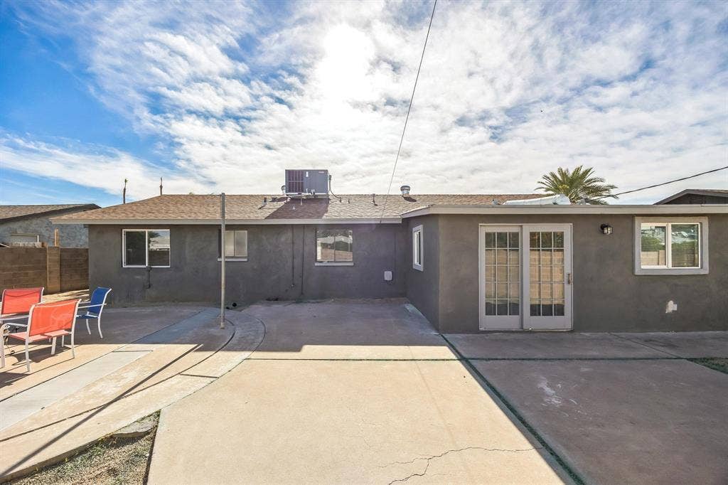 8 BR in Phoenix