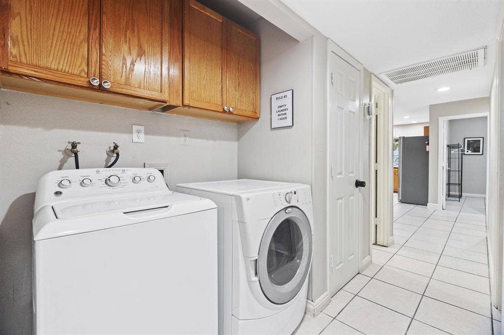 7 BR in Las Vegas