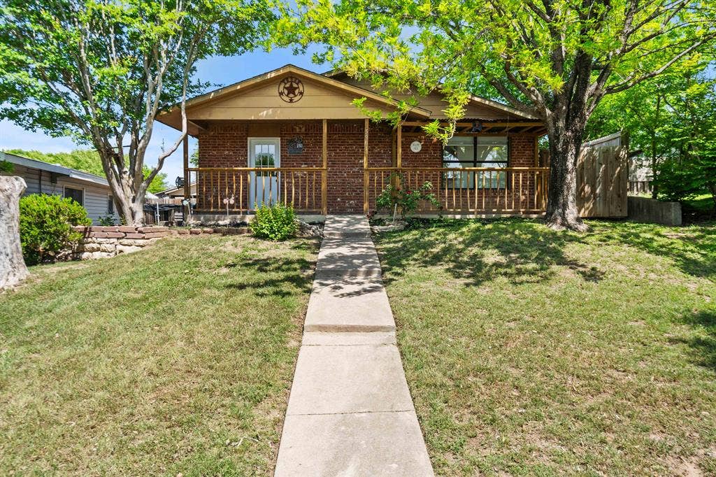 4 BR in Austin