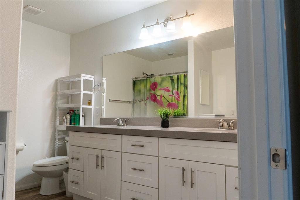 4 BR in Las Vegas