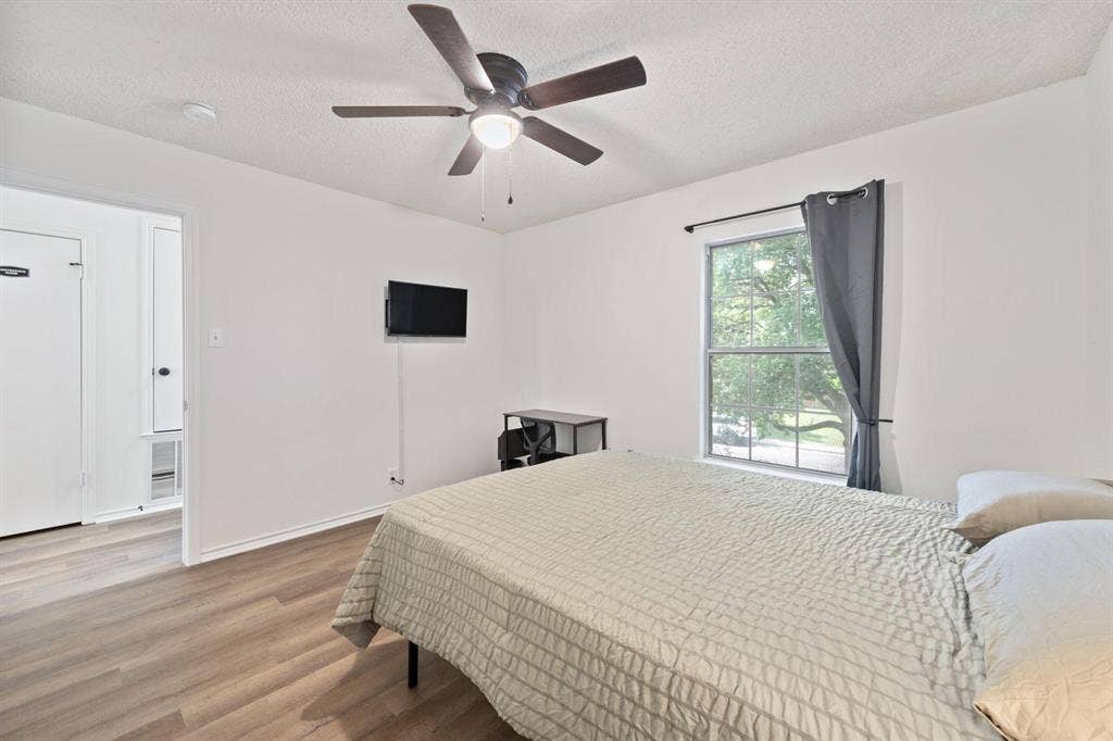 12 BR in Kyle
