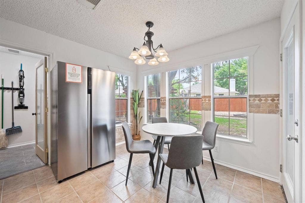 12 BR in Kyle