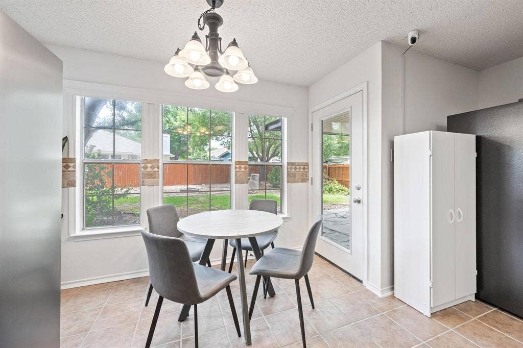 12 BR in Kyle