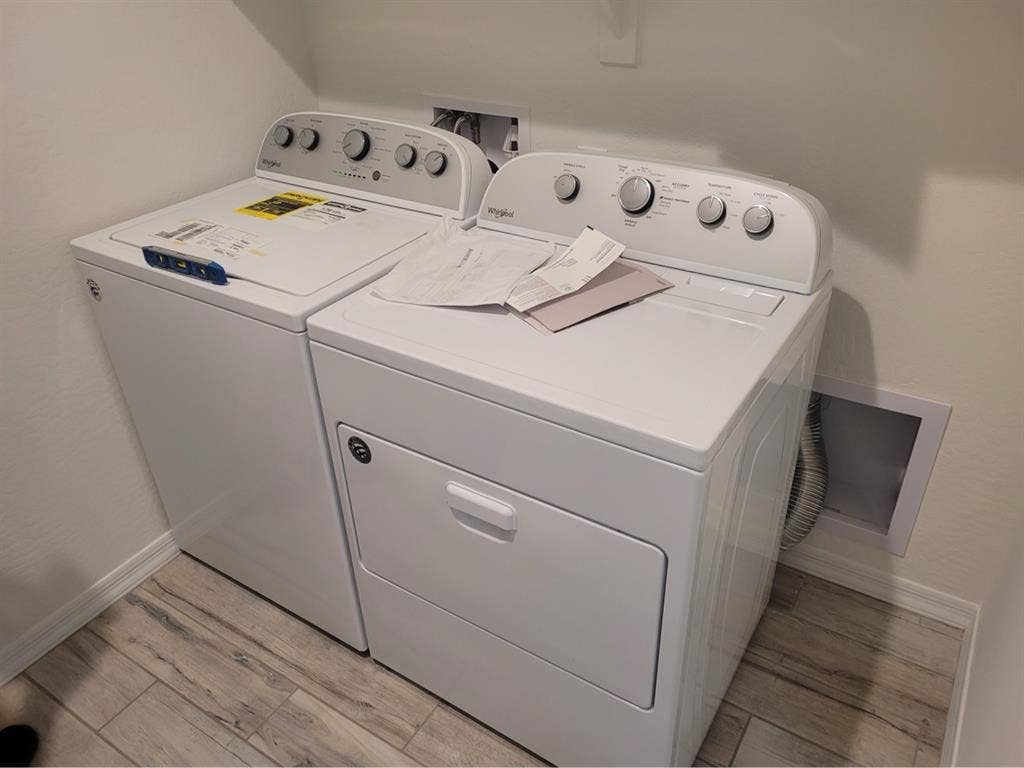 Room for rent. Utilities included