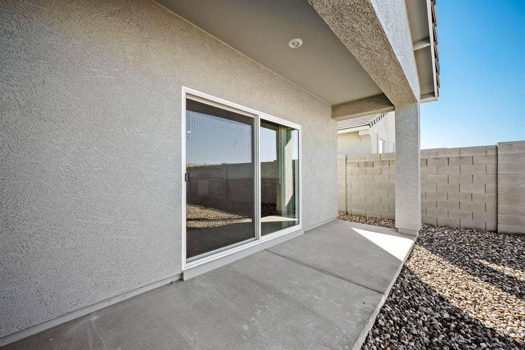 2 BR in Florence