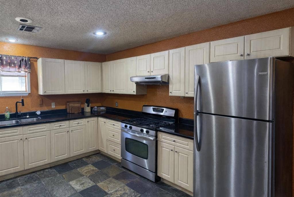 5 BR in New Orleans