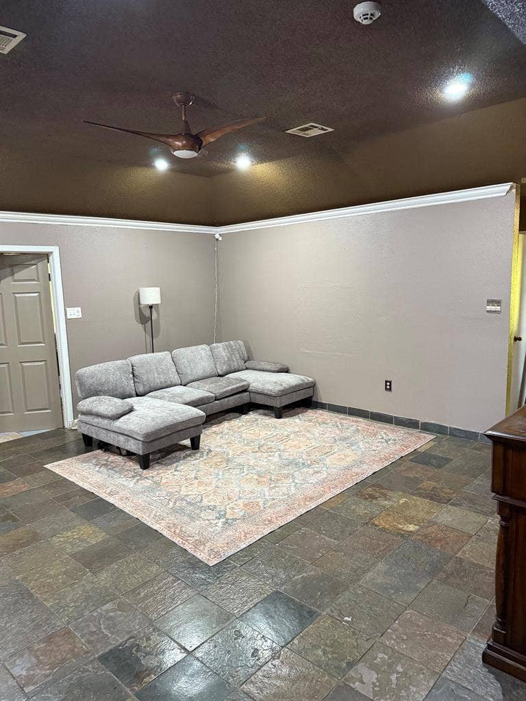 5 BR in New Orleans