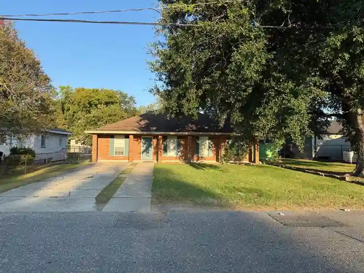 5 BR in New Orleans