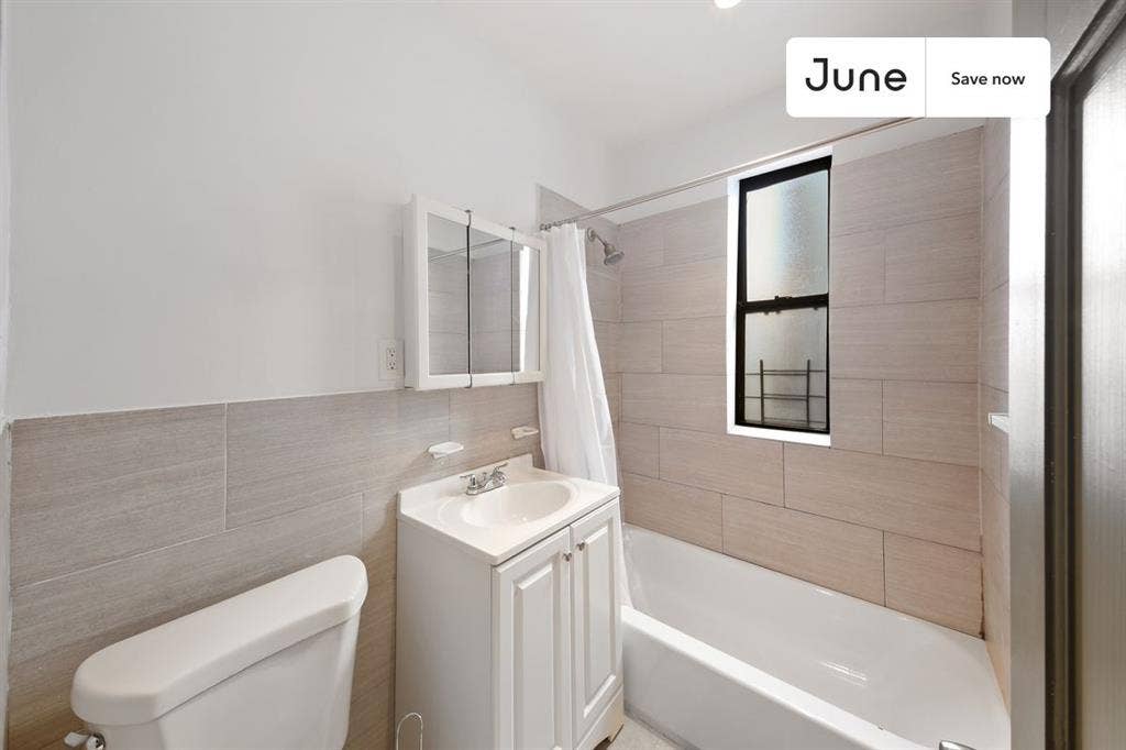 2 BR in New York City
