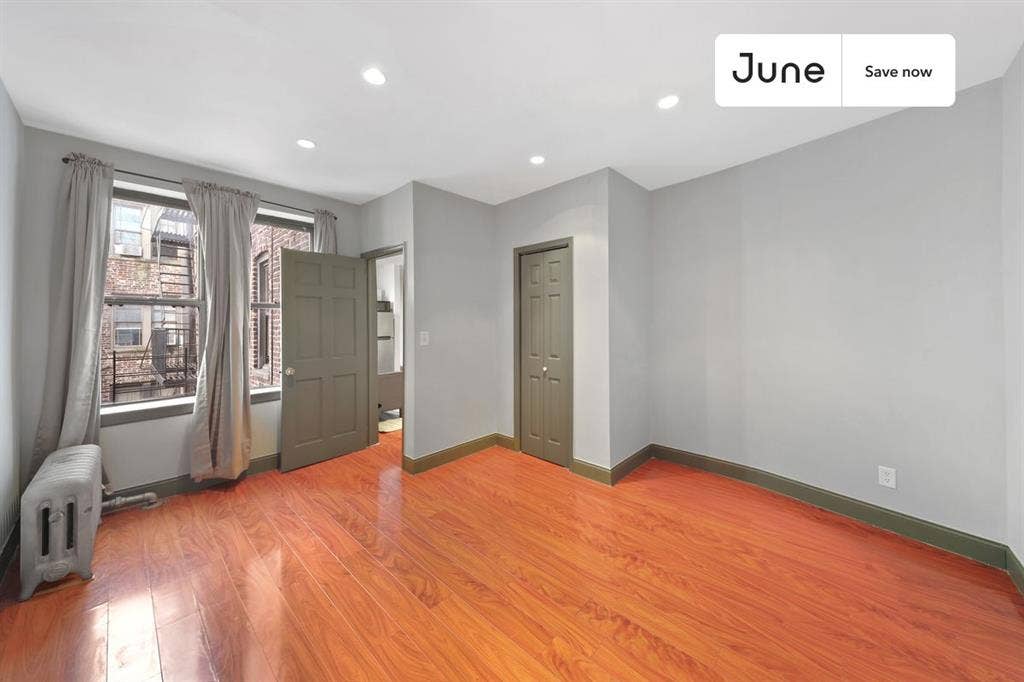 2 BR in New York City