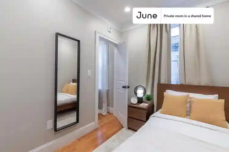 4 BR in Boston