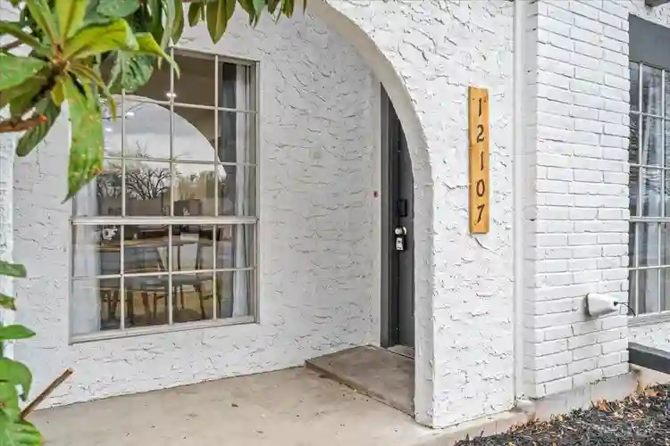 5 BR in San Antonio