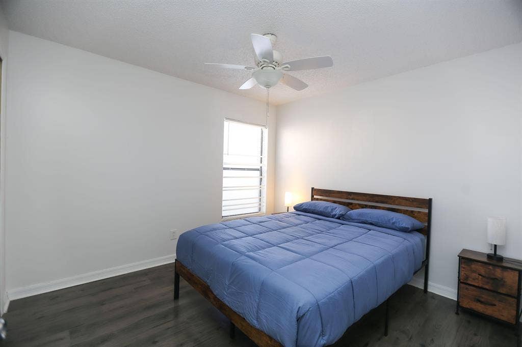 6 BR in Kissimmee