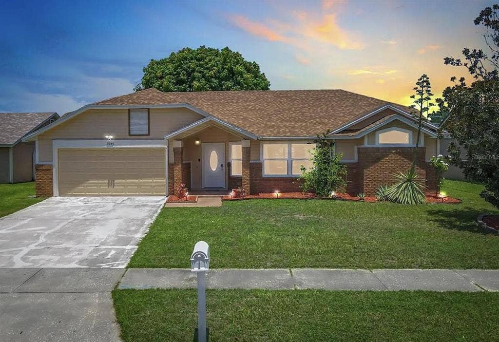 6 BR in Kissimmee