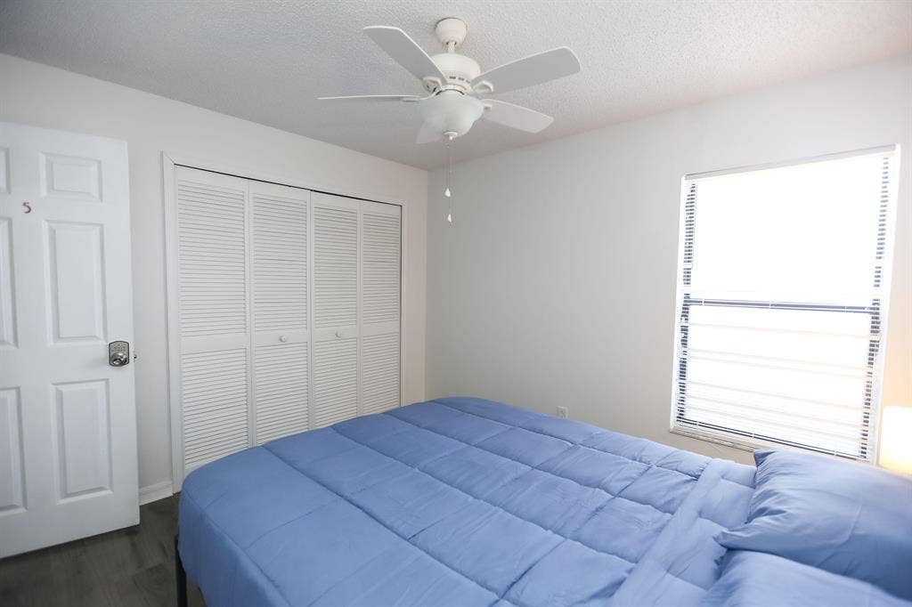 6 BR in Kissimmee