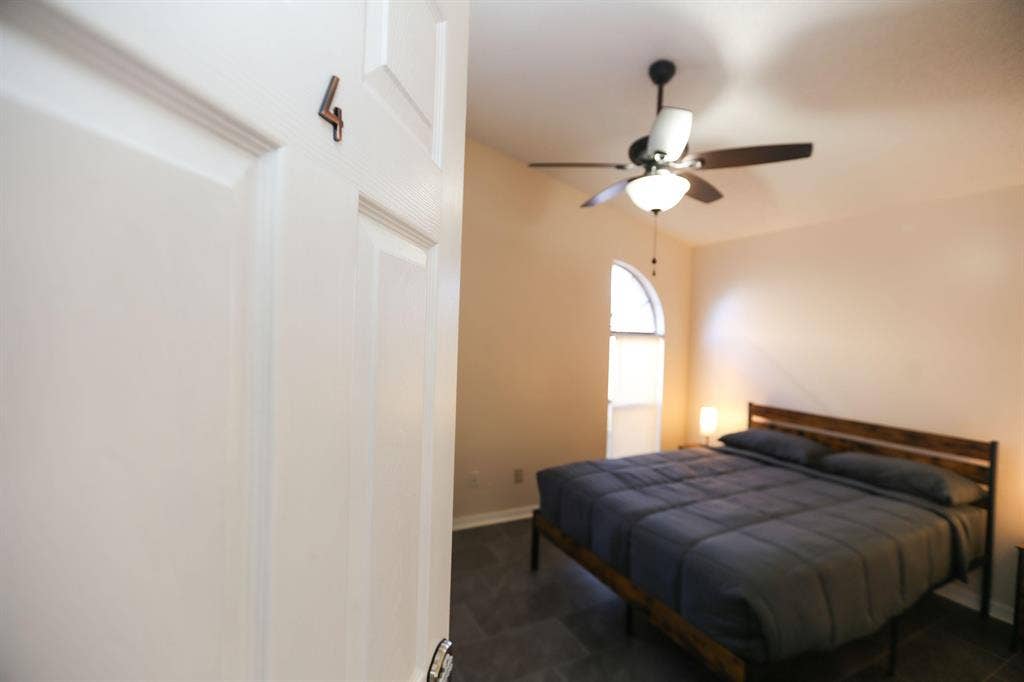 6 BR in Kissimmee