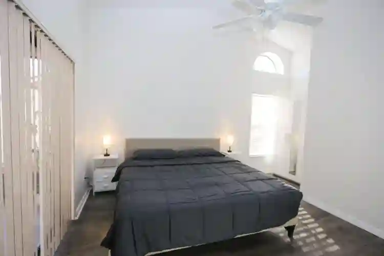 6 BR in Kissimmee